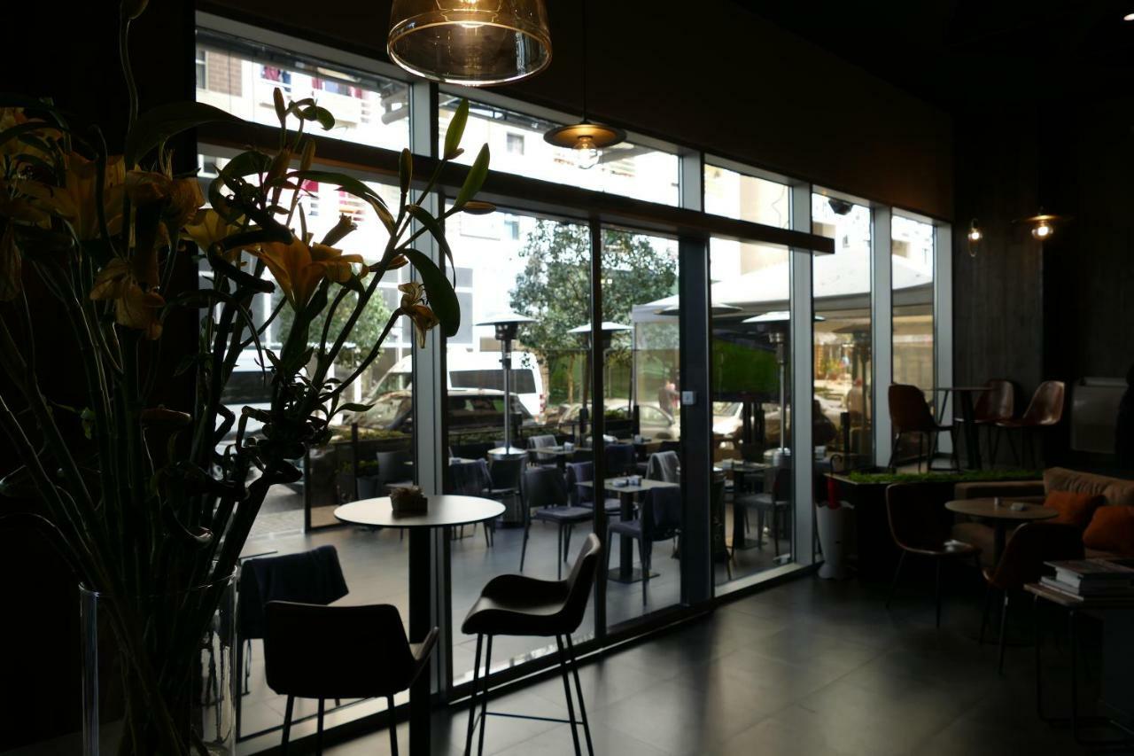 Vh Premier As & Meeting Center Tirana
