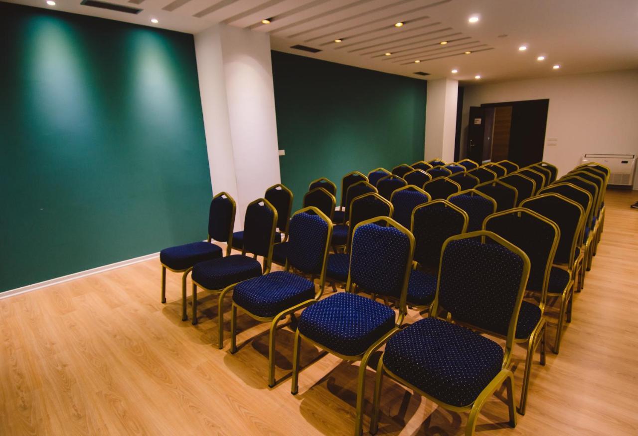 Vh Premier As & Meeting Center Hotel 4*
